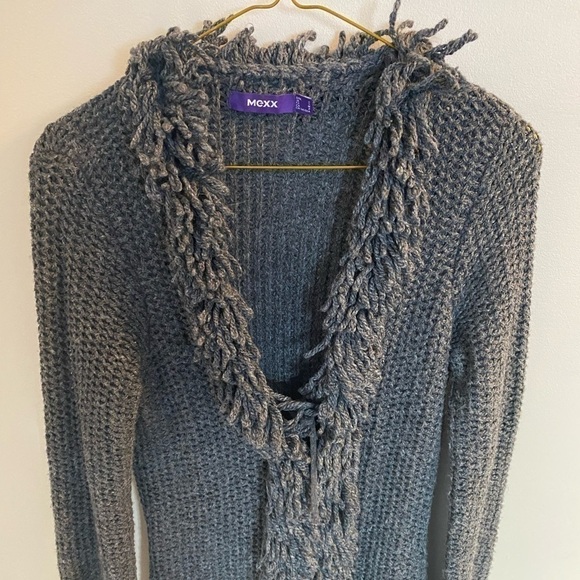 Mexx Charcoal Gray Fringed Cardigan Sweater size Small - Picture 2 of 8